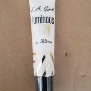 L.A. Girl Luminous Glow